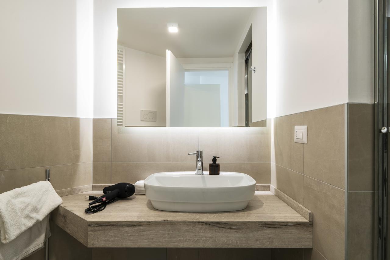 Apartamento Residenza Cornaggia Milán Exterior foto