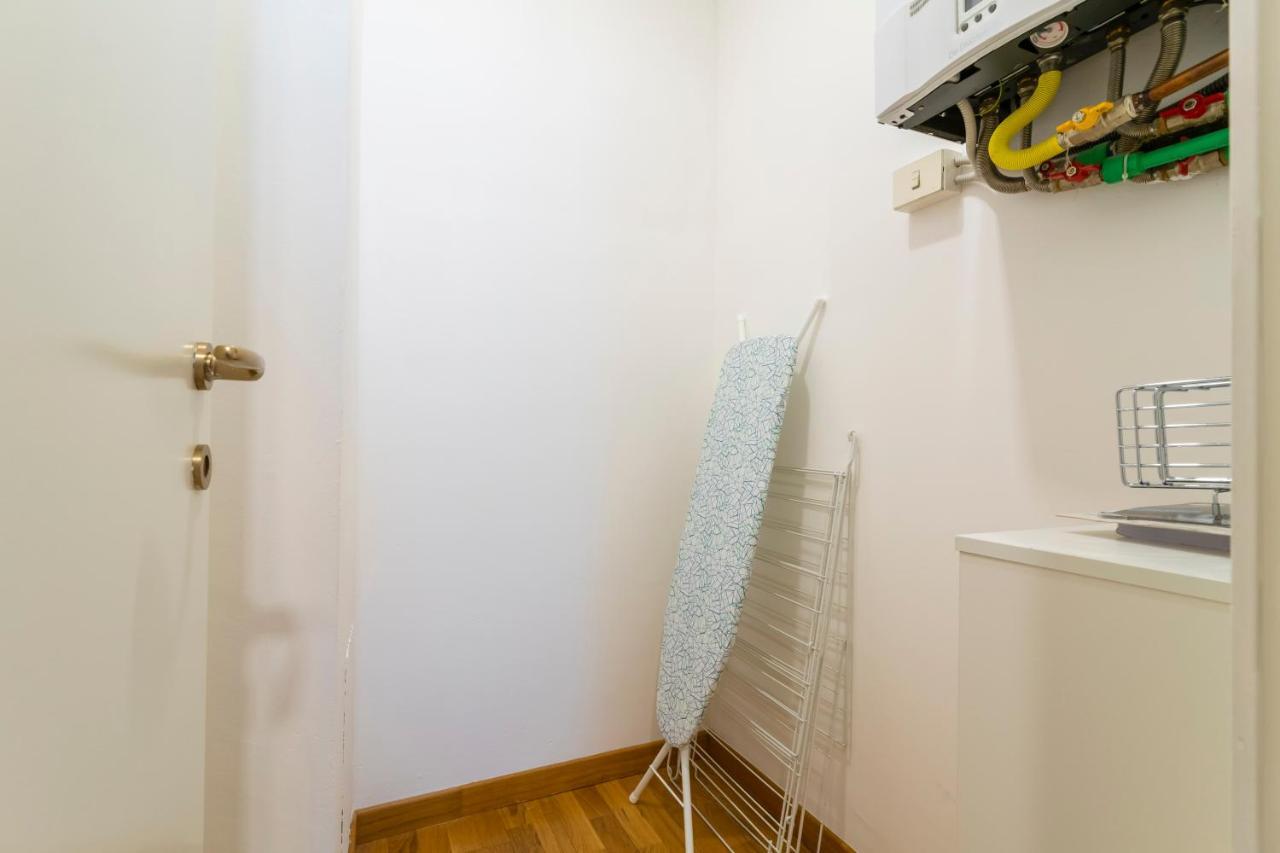 Apartamento Residenza Cornaggia Milán Exterior foto