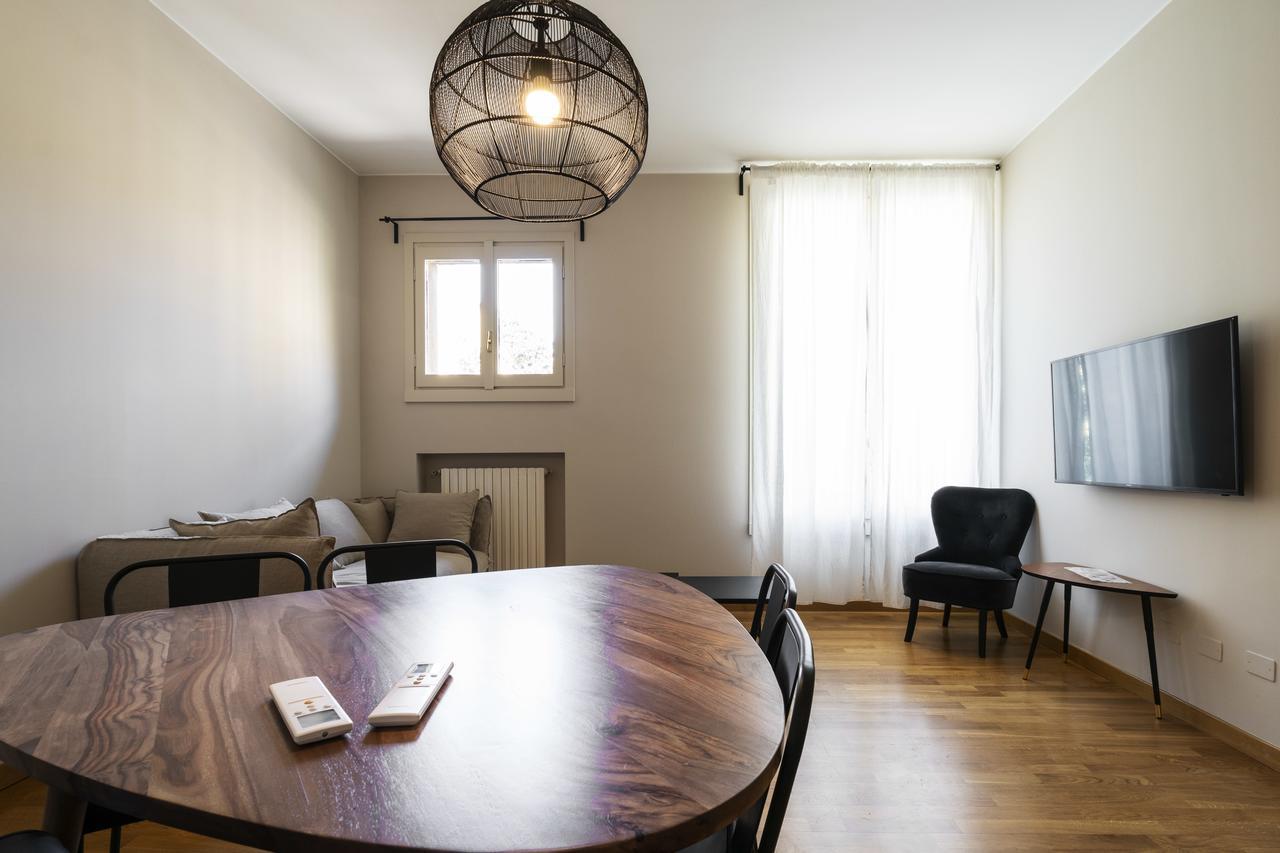 Apartamento Residenza Cornaggia Milán Exterior foto
